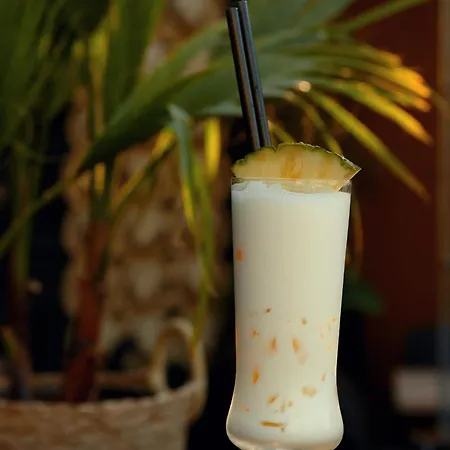 Big Foot By Mango Food&bar Karwia