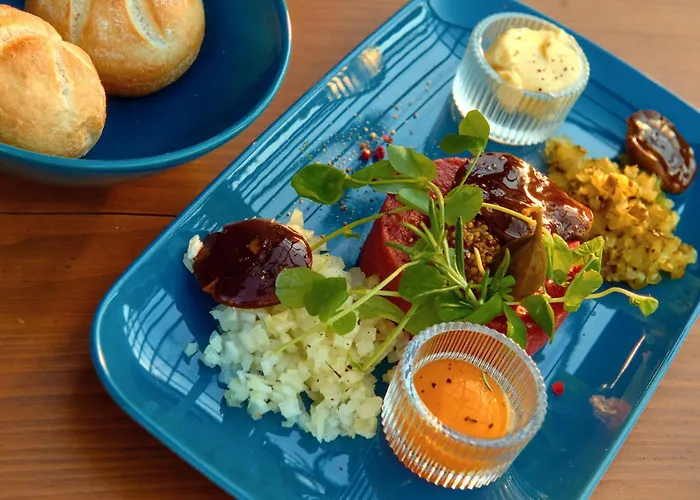 Гостевой дом Big Foot By Mango Food&bar